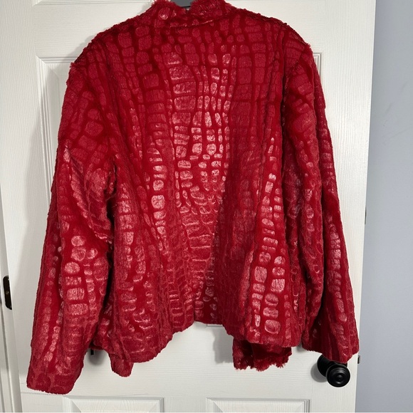 Adrienne Landau red faux fur 2X coat, snakeskin pattern, fall, autumn - Picture 13 of 13